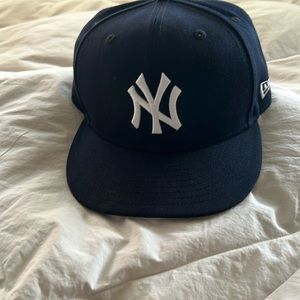 NY Yankees NY straight brim hat